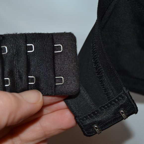 Victoria' Secret Body by VS 38D full coverage black lined demi bra EUC - Picture 8 of 10